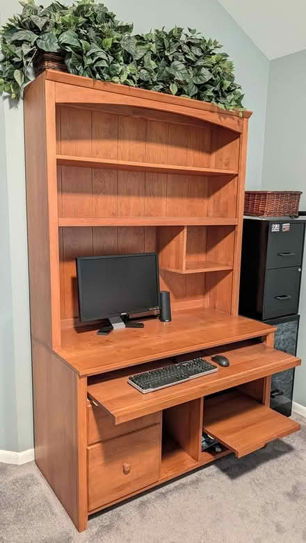 Photo of free Ethan Allen computer desk (Allentown) #2