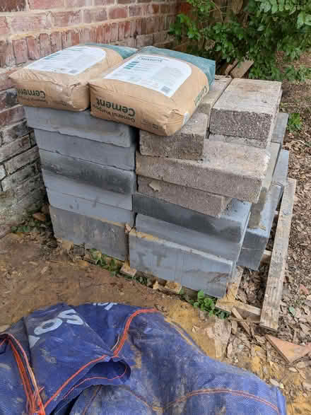 Photo of free Breeze Blocks (Hayling Island PO11) #2