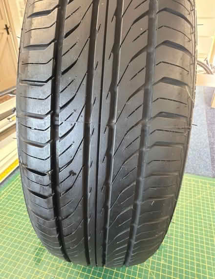 Photo of free iLink L-GRIP 66 Tyre 185/60 R16 86H (Frankton CV23) #1