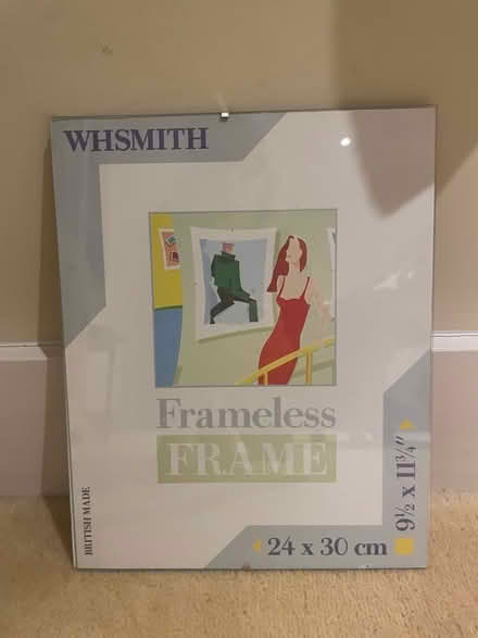 Photo of free PICTURE FRAME: clip frame 24 x 30 cm (De Parys MK40) #1