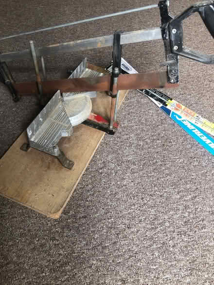 Photo of free Mitre saw (need some attention) (Central IP1) #1