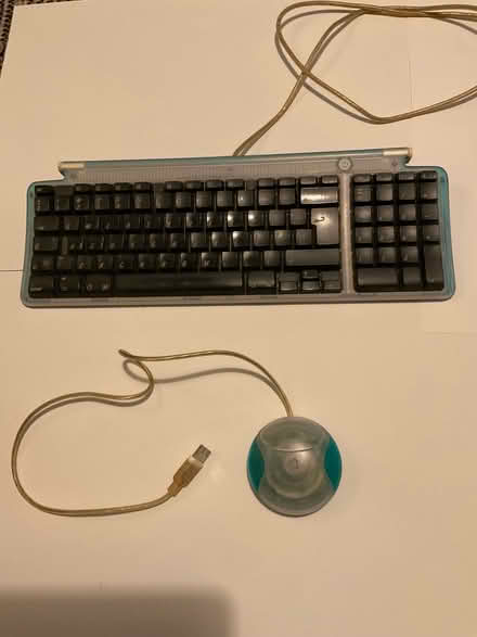 Photo of free Vintage Strawberry and Blueberry imacs (Bury Park LU3) #3