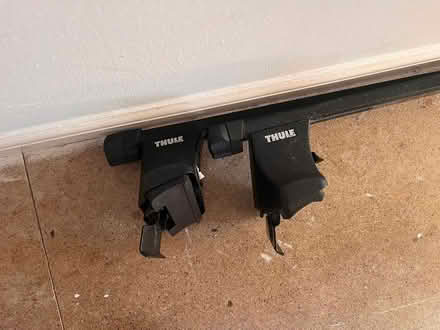 Photo of free Thule car roof bars (Frome centre BA11) #3