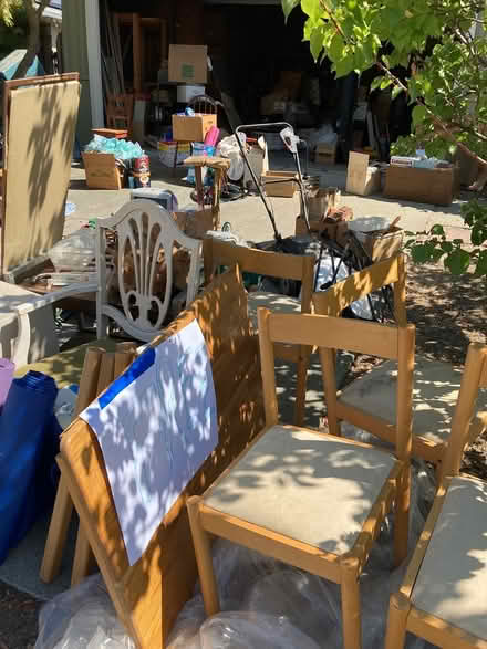 Photo of free Free Garage Sale (Near the Cupertino Library) #3