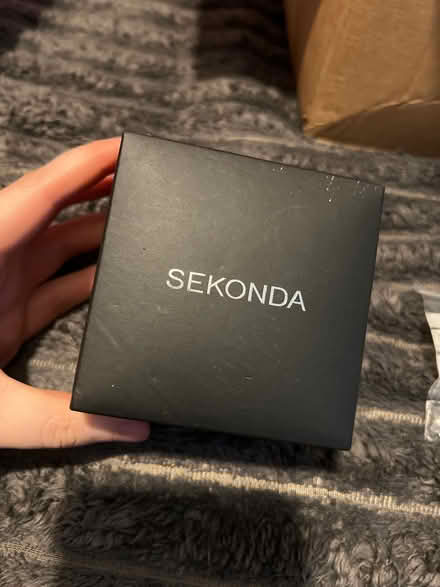Photo of free Sekonda Watch (Carlisle CA2) #2