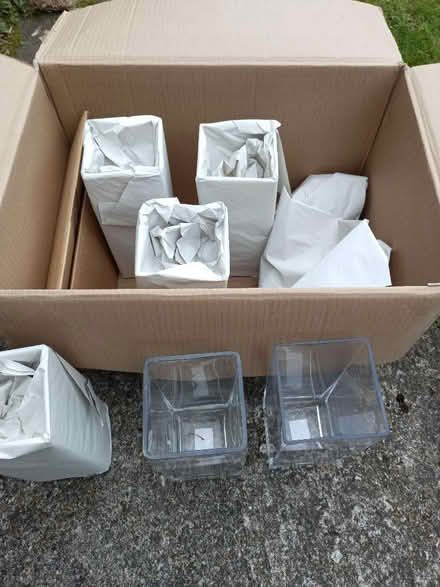Photo of free Glass vases (Sidley TN40) #2