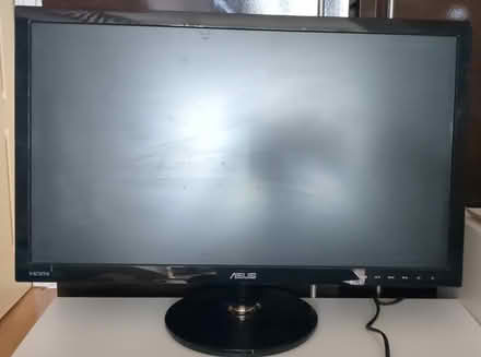 Photo of free ASUS LCD 24" Monitor (No cable) (Welling DA16) #1