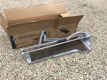 Photo of free Tile cutter - up to 630mm (North Ascot SL5) #1