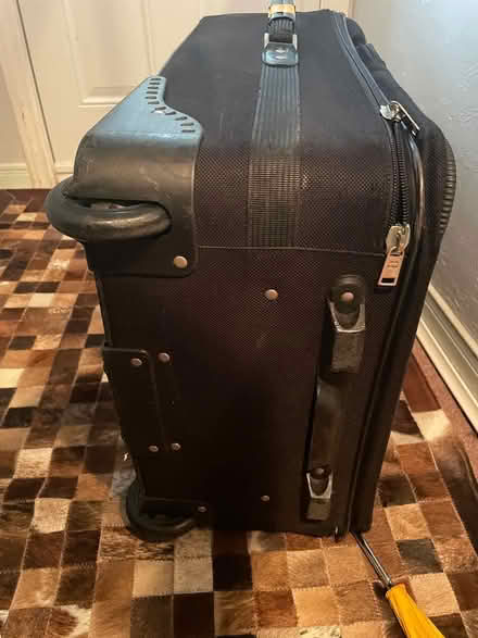Photo of free Large suitcase-Cooksville (l5b) #3