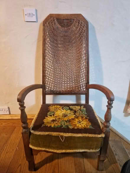 Photo of free Low chair (Glasinfryn LL57) #1
