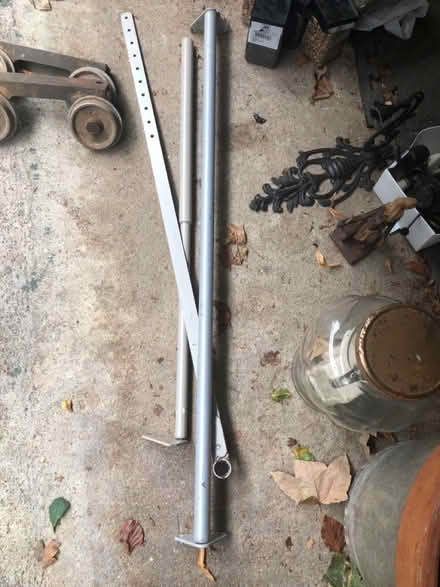 Photo of free Ikea clothes rail for wardrobe (oxford OX4) #1