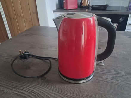 Photo of free Red jug kettle (Eastbourne BN21) #1