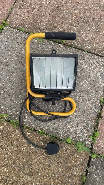 Photo of free Work lamp (Brentwood CM13) #1