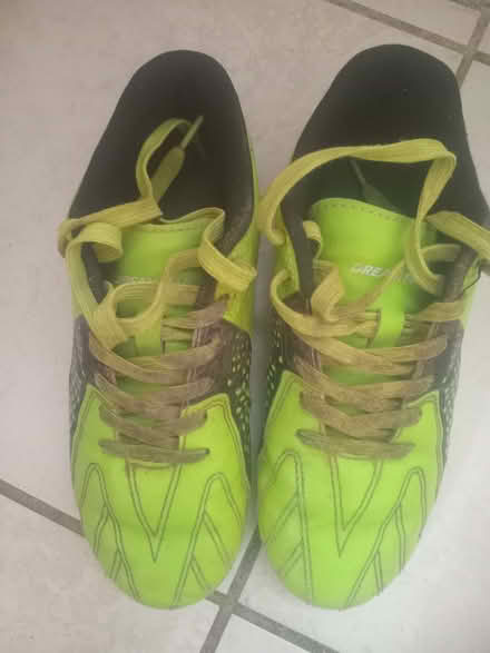 Photo of free Child football boots size 3 (Kennington OX1) #1