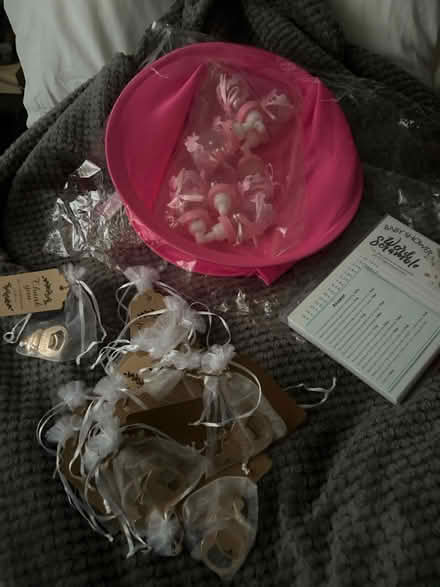 Photo of free Baby shower items (OX4) #3
