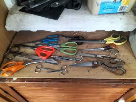 Photo of free Scissors (Stone Cross BN24) #1