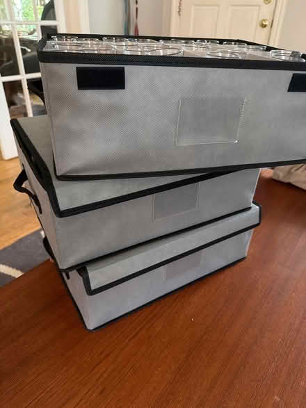 Photo of free Sets of small vases (Del Ray) #3