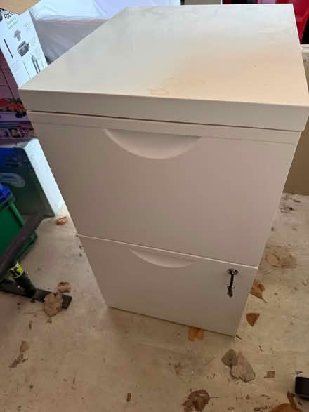 Photo of free Two filing drawers with key (Cookham Dean SL6) #1