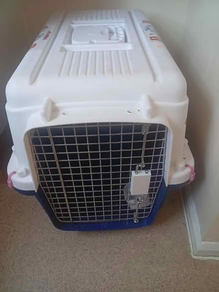 Photo of free Large pet carrier (Nw18ED) #1