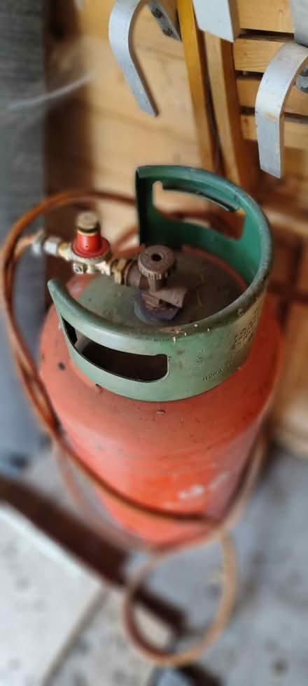 Photo of free Gas cannister (North Lichfield WS13) #2