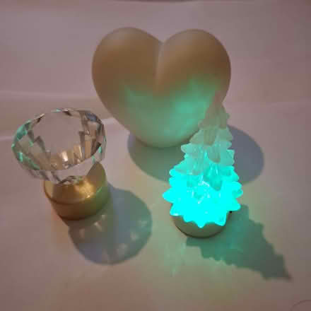 Photo of free mini lights (Emmbrook RG41) #1