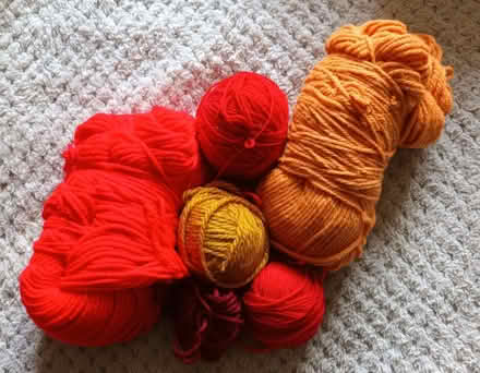 Photo of free Mixed Yarn – Warm Autumn Colours (Hatch End HA5) #1