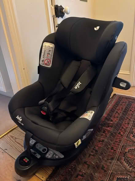 Photo of free Joie I-spin 360 I-size car seat with isofix connectors (Summertown OX2) #1