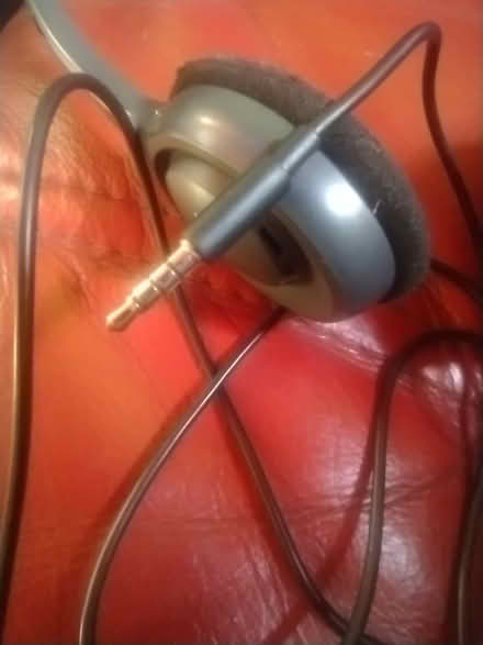Photo of free Wired headphones (Sherwood NG5) #1