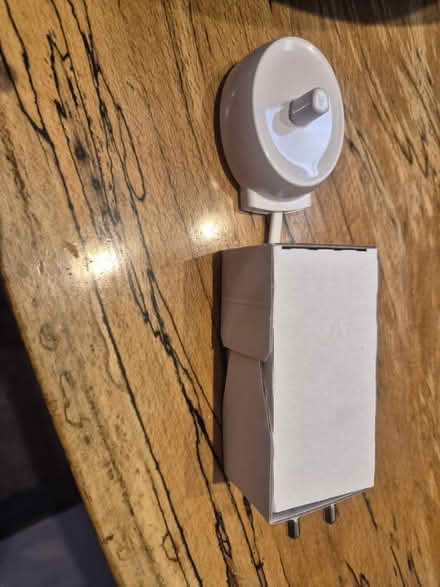 Photo of free Oral B toothbrush charger (Rainbow Hill WR3) #1