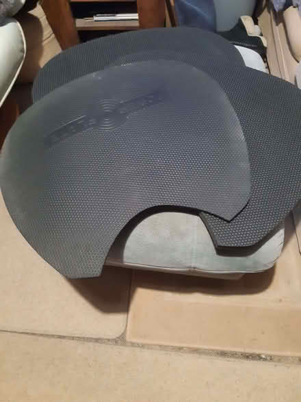 Photo of free My5 Powerplate with power shield+accessories- Spares/Repair (Old Walcot SN3) #4