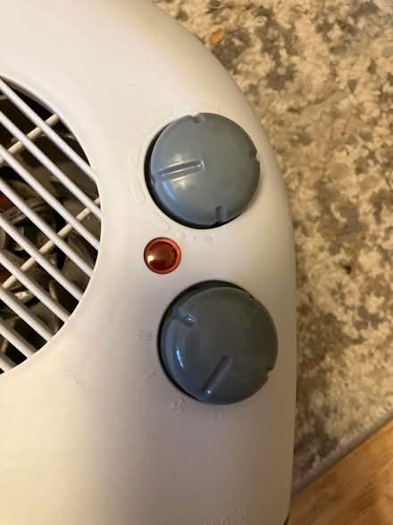 Photo of free Fan Heater (Stteatham SW16) #3