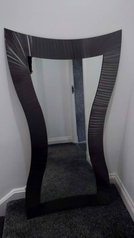 Photo of free Large mirror (New Stevenston ML1) #1