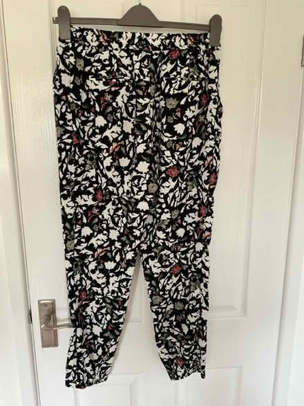 Photo of free Ladies’ light Zara trousers (Windsor SL4) #3