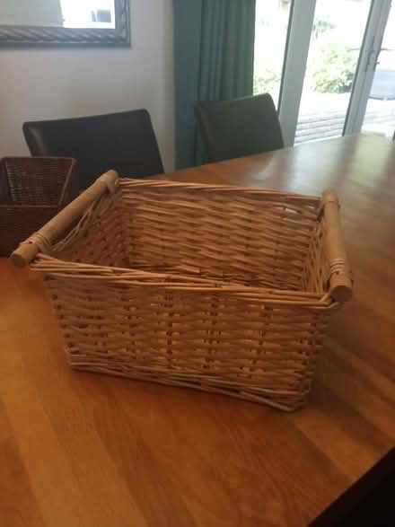 Photo of free Medium storage basket (Bracknell RG12) #1