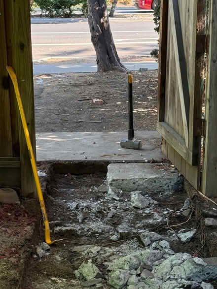 Photo of free Concrete blocks 3 yds (Near burgess park) #1