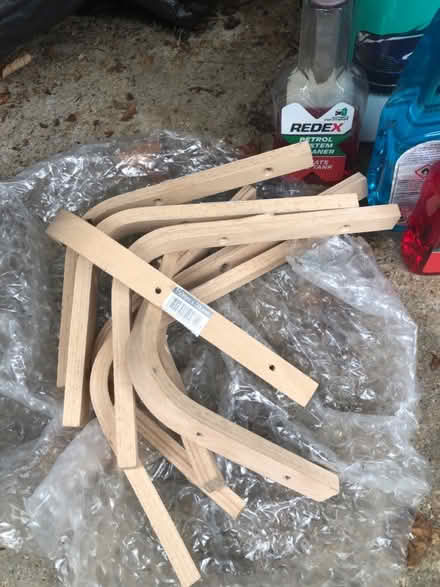 Photo of free Wood brackets x8 (oxford OX4) #1