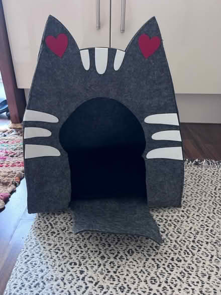 Photo of free Cat / kitten house (Hawley) #2