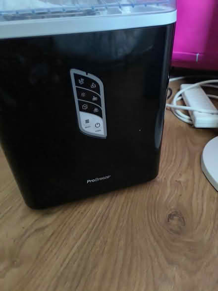 Photo of free Ice maker (Ivanhoe rd SE5) #2