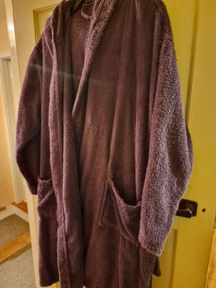 Photo of free Purple bath robe - size 18 (Linden GL1) #1