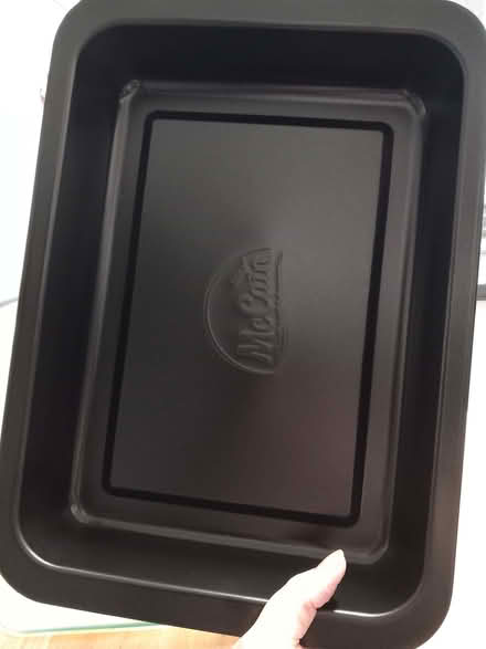 Photo of free Roasting Pans (Mile Oak BN41) #1
