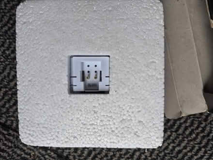 Photo of free Never used bulb (London N17) #3