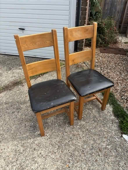 Photo of free 2x dining chairs (North Bersted PO21) #1