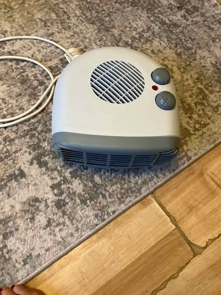 Photo of free Fan Heater (Stteatham SW16) #1