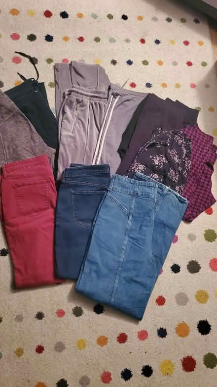 Photo of free Women clothes L to XL (East, close to NE) #2