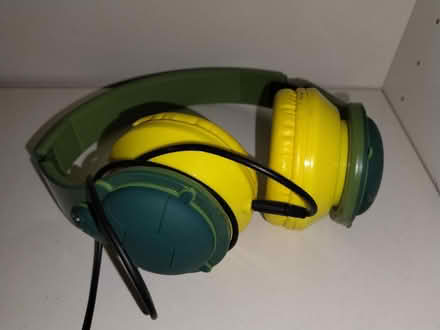 Photo of free Kids tortoise headphones (Stopsley LU2) #1