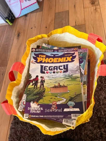 Photo of free Comics - The Phoenix (Corner Hall HP3) #1