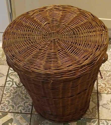 Photo of free Large vintage storage basket with lid + 2 handles (South Croydon CR2) #1