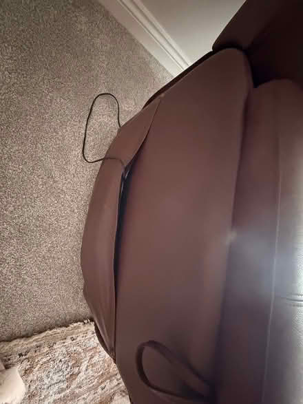 Photo of free Recliner seat with wired remote (EN8) #4