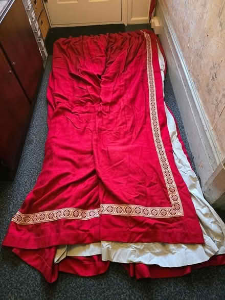 Photo of free Set of 4 Large Red Curtains (Leyton E10) #1
