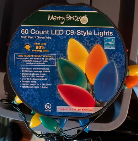 Photo of free outdoor Christmas lights (Anna st in Teaneck) #1